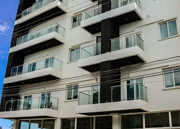 The Watermark Hotel 4*