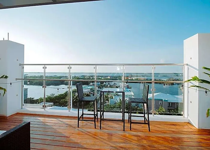 The Watermark Hotel 4*
