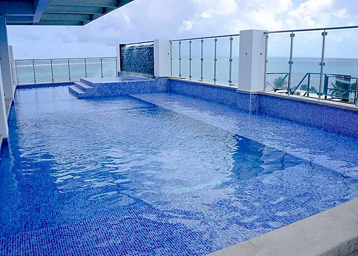 The Watermark Hotel 4*