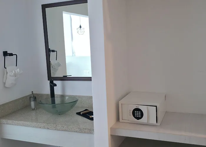 The Watermark Hotel San Pedro (Ambergris Caye)