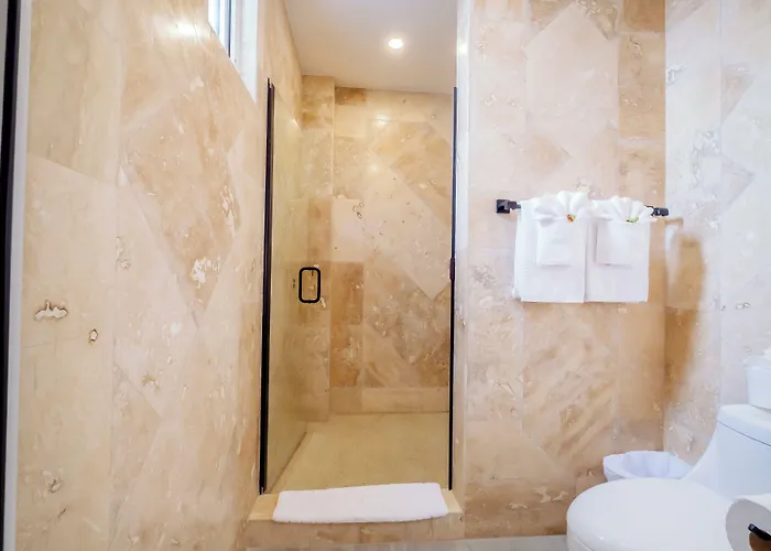The Watermark Hotel San Pedro (Ambergris Caye)